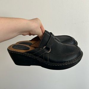 Leather rustic vintage clogs